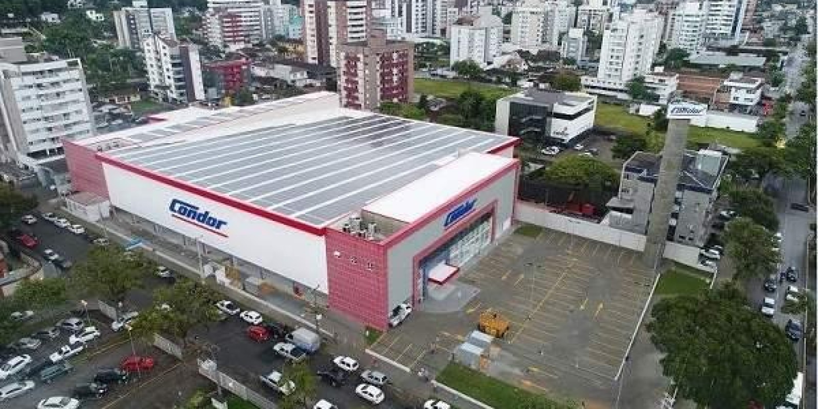 Justiça veta funcionamento do hipermercado Condor em Joinville