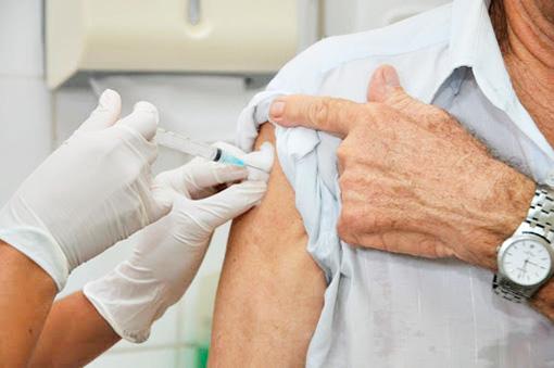 Mutirão de vacina contra gripe para idosos neste sábado (04/04/2020) Mutirão de vacina contra gripe para idosos neste sábado (04/04/2020)
