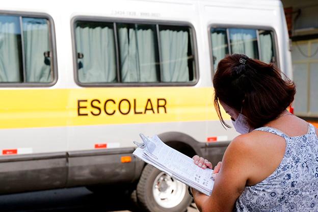 Vistoria em vans de transporte escolar devem ser feitas até o fim do mês Vistoria em vans de transporte escolar devem ser feitas até o fim do mês